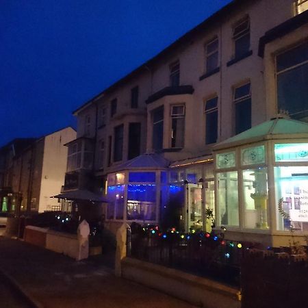 The Cressington Hotel Blackpool Bagian luar foto