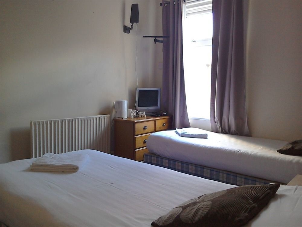 The Cressington Hotel Blackpool Bagian luar foto