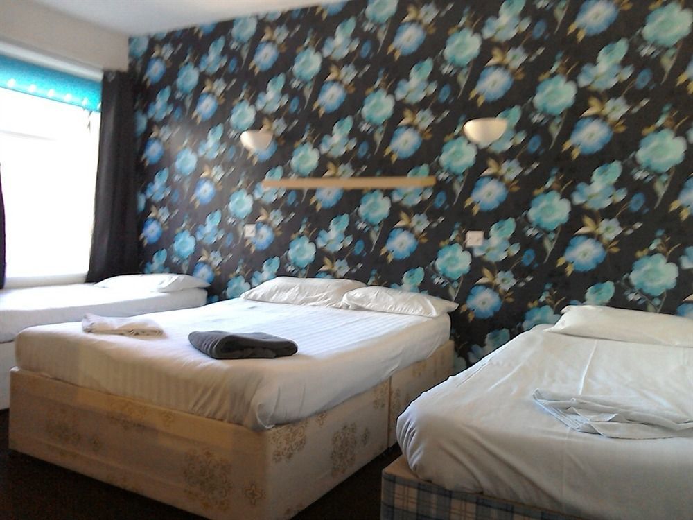 The Cressington Hotel Blackpool Bagian luar foto
