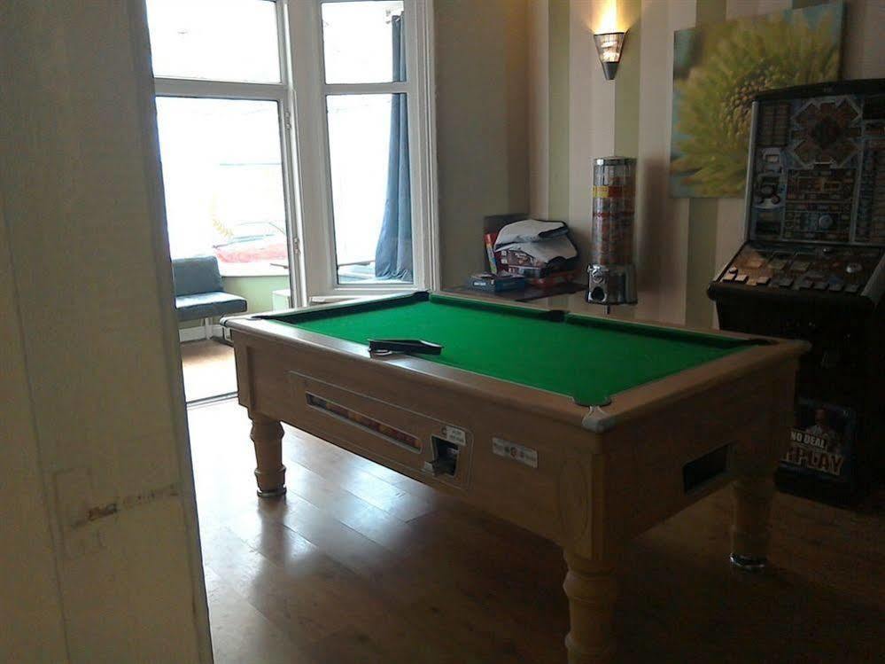 The Cressington Hotel Blackpool Bagian luar foto