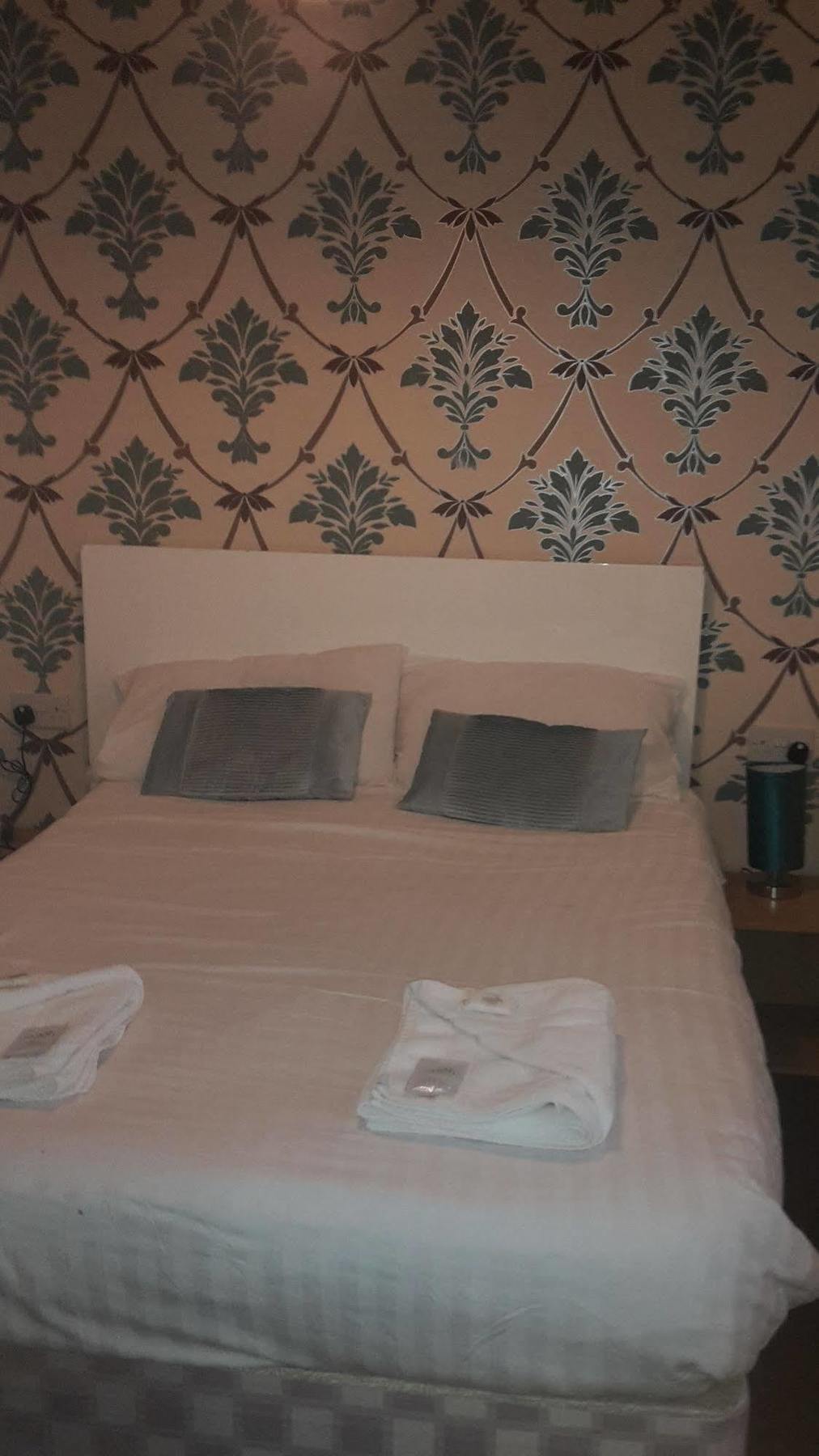 The Cressington Hotel Blackpool Bagian luar foto