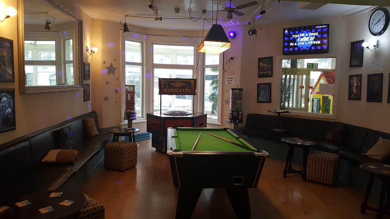 The Cressington Hotel Blackpool Bagian luar foto